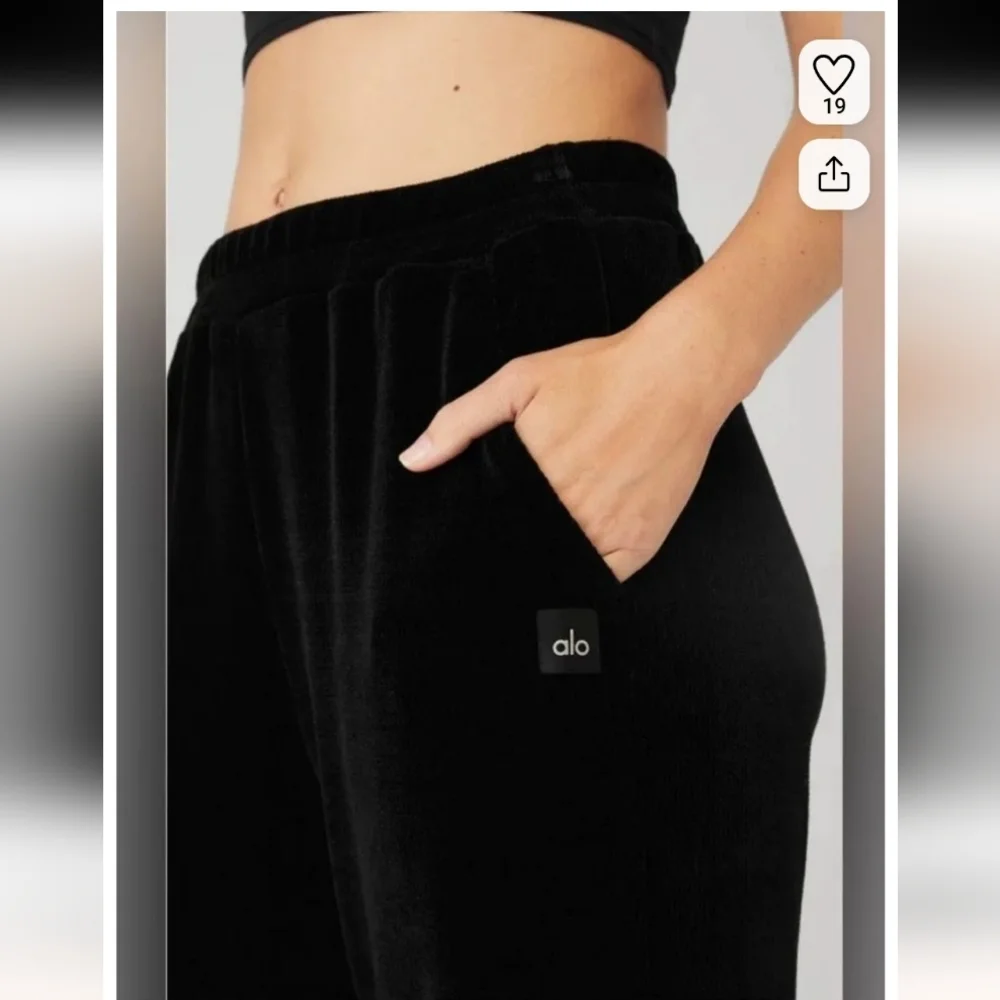 Alo Yoga Chenille High-Waist Wide Leg Chalet Pant